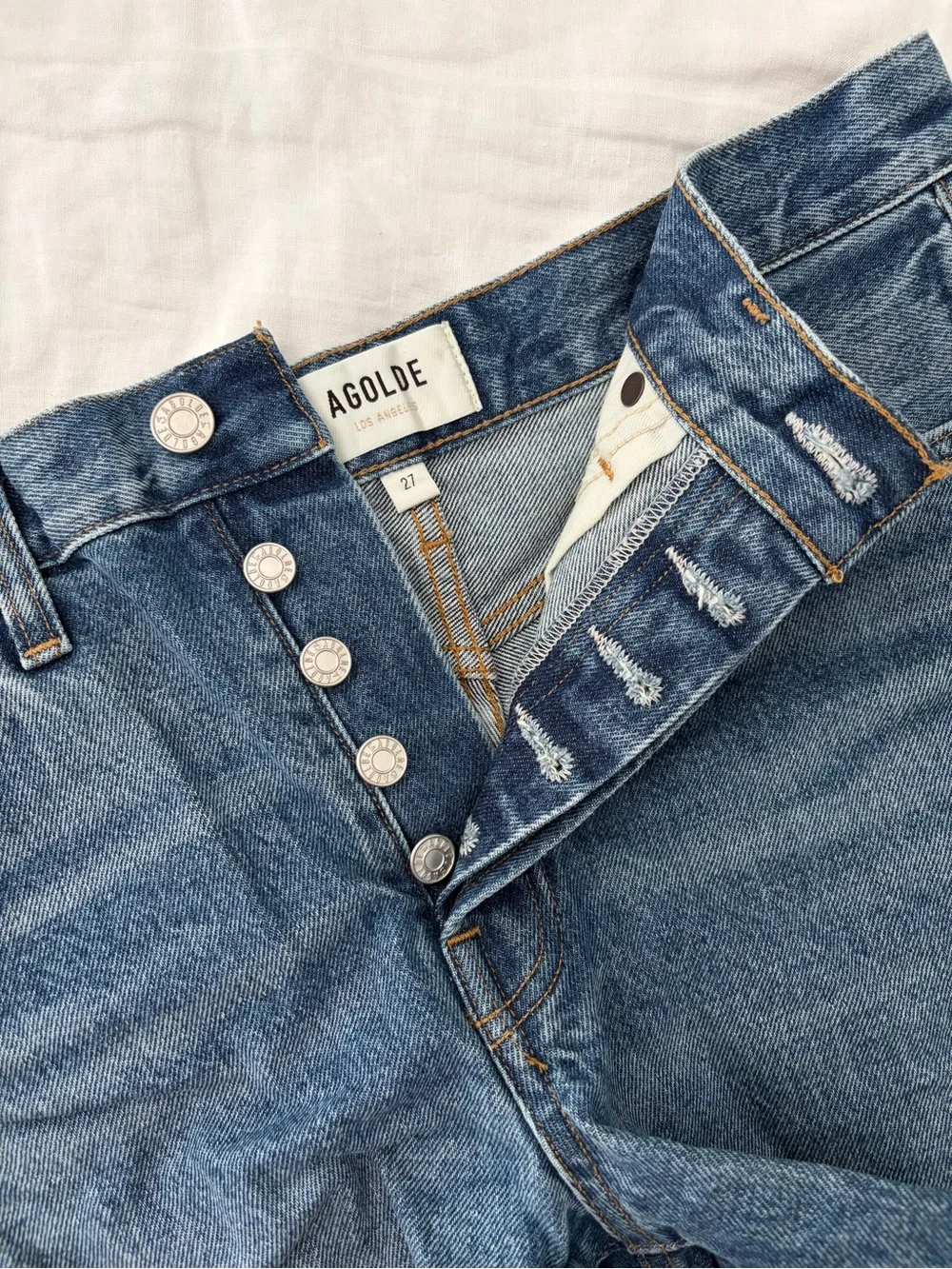 Agolde Parker Long Short in Upshot